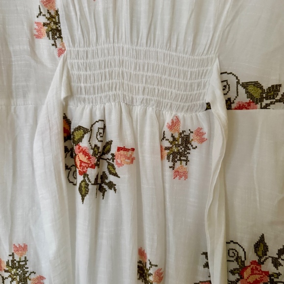 NWT FIGUEROA & FLOWER Cottage Rayon gauze Peasant dress Sz. L - Picture 6 of 10